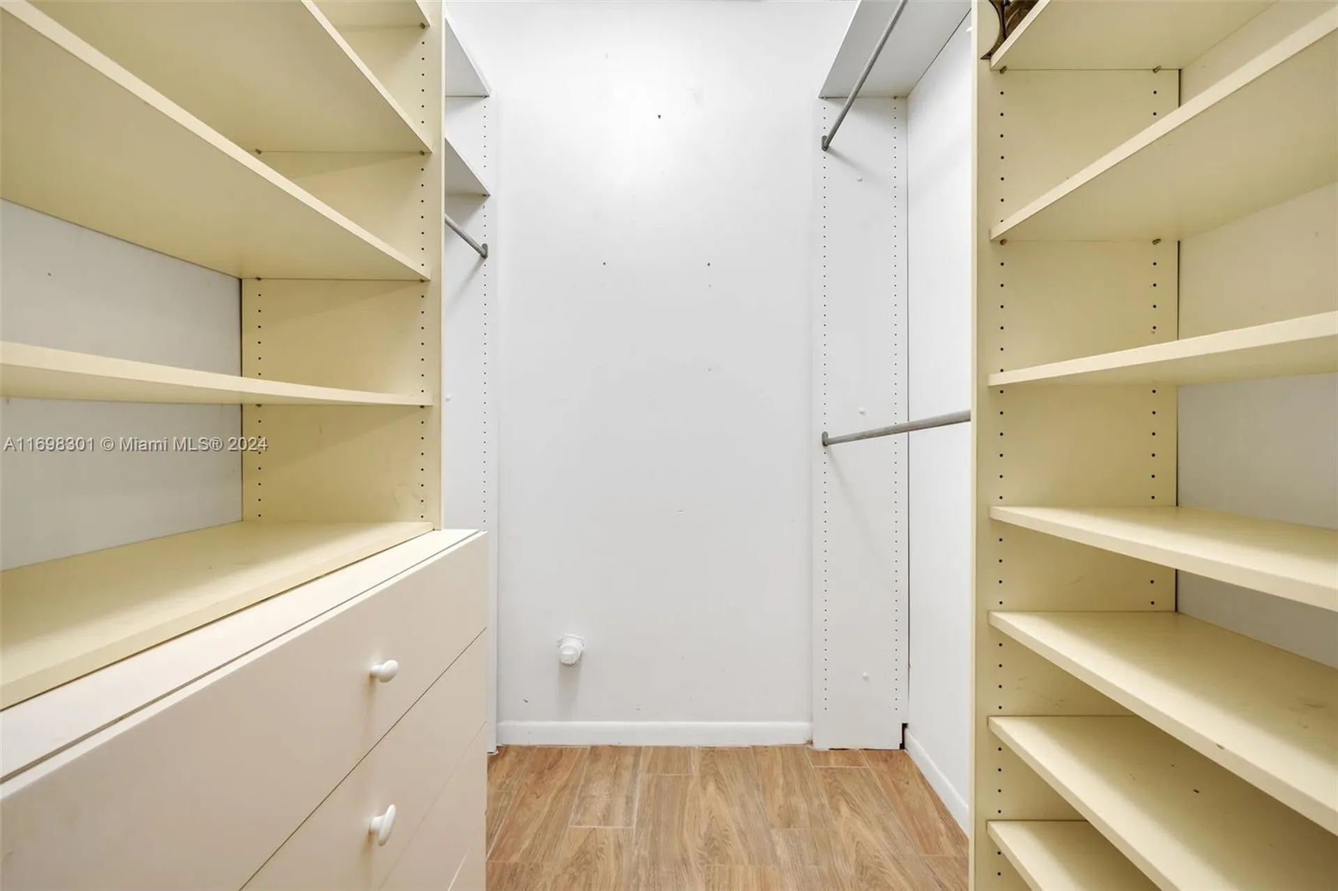 1600 Riverwood Lane Coral Springs FL 33071