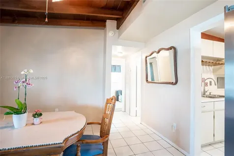 4220 SW 101st Avenue Miami FL 33165