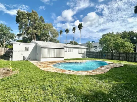 6900 SW 24th Court Miramar FL 33023
