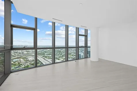 851 NE 1st Avenue Miami FL 33132