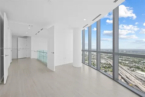 851 NE 1st Avenue Miami FL 33132