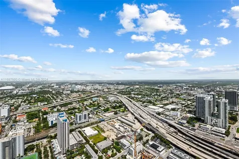 851 NE 1st Avenue Miami FL 33132