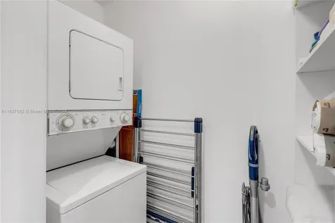 1060 Brickell Avenue Miami FL 33131