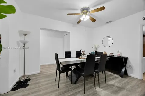 471 SE 6th Street Hialeah FL 33010