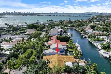 13190 Biscayne Island Terrace North Miami FL 33181