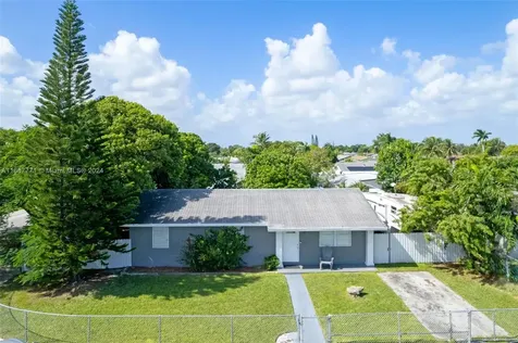 30320 SW 149th Avenue Homestead FL 33033