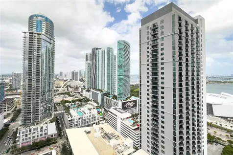 159 NE 6th Street Miami FL 33132