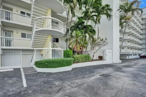 500 SE 21st Avenue Deerfield Beach FL 33441