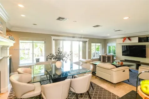 239 SE 3rd Avenue Pompano Beach FL 33060