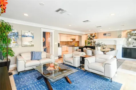 239 SE 3rd Avenue Pompano Beach FL 33060