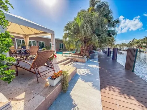 239 SE 3rd Avenue Pompano Beach FL 33060