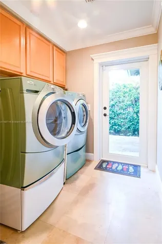 239 SE 3rd Avenue Pompano Beach FL 33060