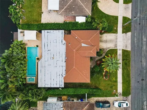 239 SE 3rd Avenue Pompano Beach FL 33060