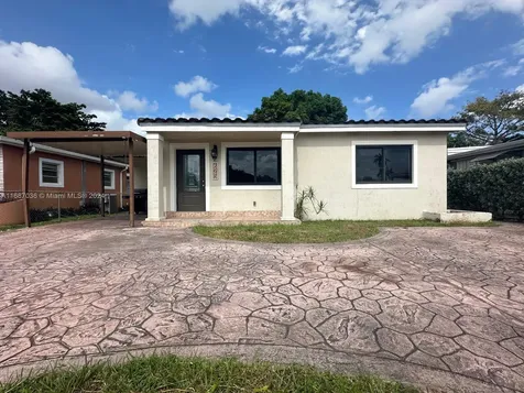625 W 35th Street Hialeah FL 33012