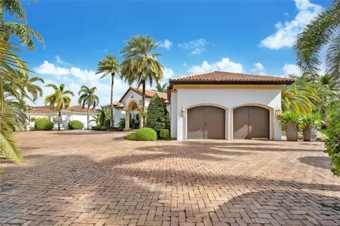 425 NW 119th Avenue Miami FL 33182