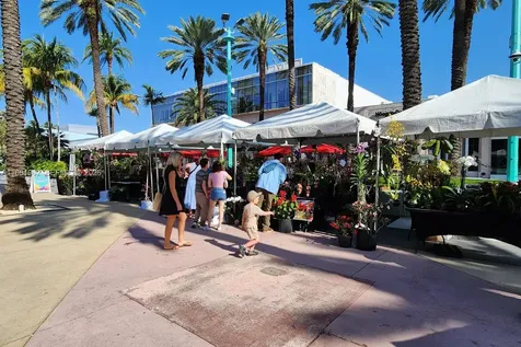 1300 Lincoln Road Miami Beach FL 33139
