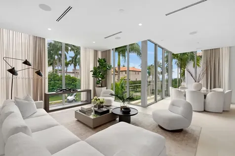 3560 Crystal View Court Miami FL 33133