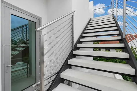 3560 Crystal View Court Miami FL 33133