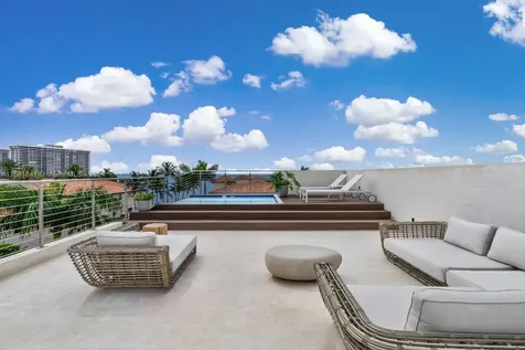 3560 Crystal View Court Miami FL 33133