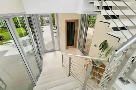 3560 Crystal View Court Miami FL 33133