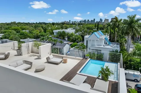 3560 Crystal View Court Miami FL 33133