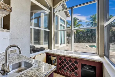 1640 NW 115th Terrace Plantation FL 33323