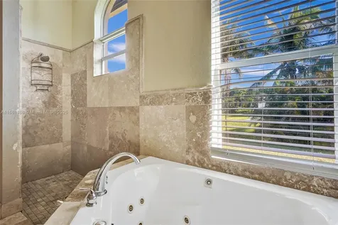 1640 NW 115th Terrace Plantation FL 33323