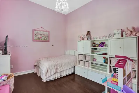 1640 NW 115th Terrace Plantation FL 33323