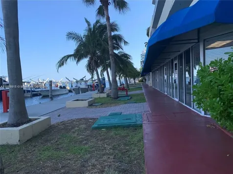 7601 E Treasure Drive Miami Beach FL 33141