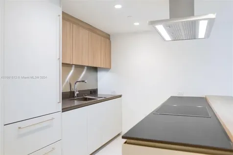 1000 Brickell Plaza Miami FL 33131