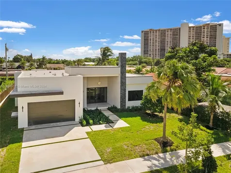 11620 Canal Drive North Miami FL 33181