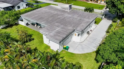 11870 NW 27th Street Plantation FL 33323