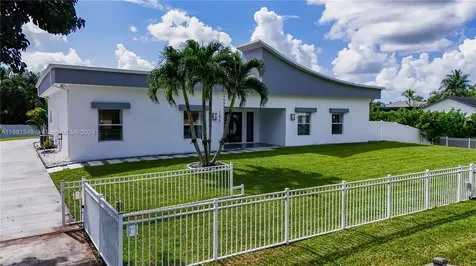 11870 NW 27th Street Plantation FL 33323