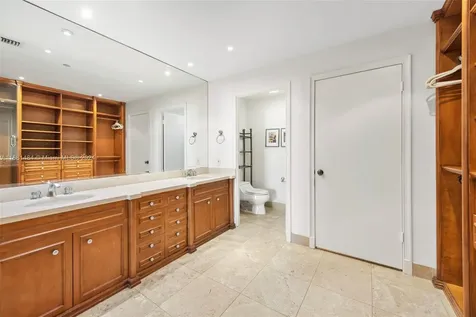 151 Crandon Boulevard Key Biscayne FL 33149