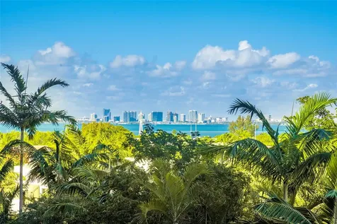 151 Crandon Boulevard Key Biscayne FL 33149