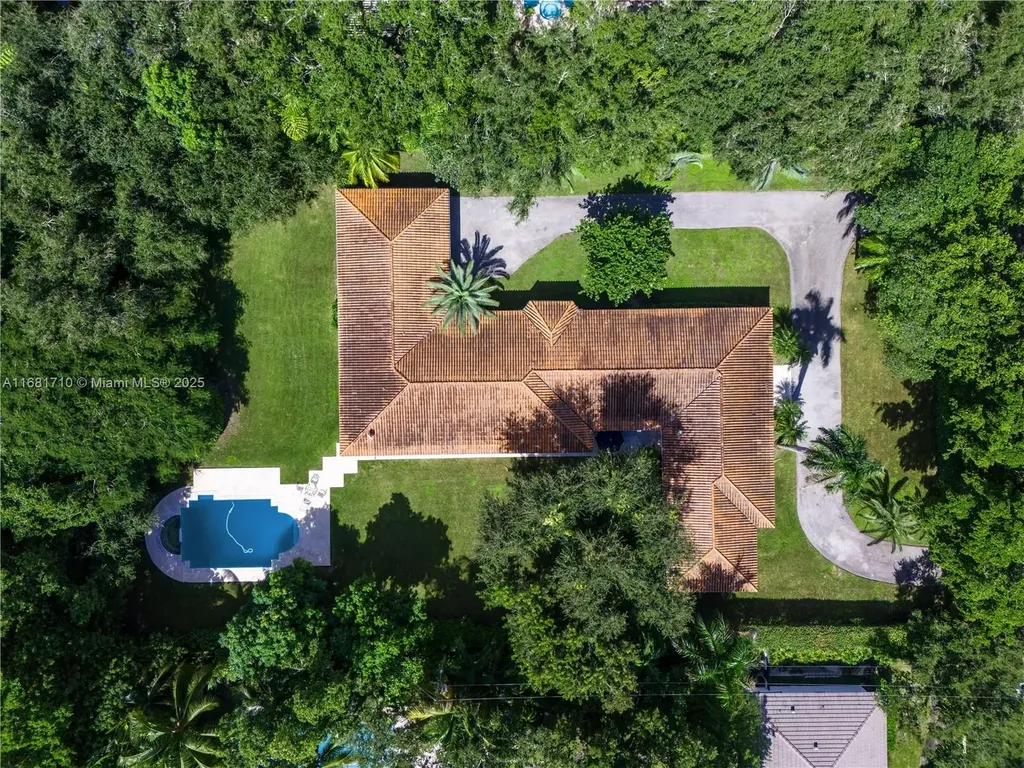 7020 Almansa Street Coral Gables FL 33143
