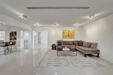 1139 Washington Street Hollywood FL 33019