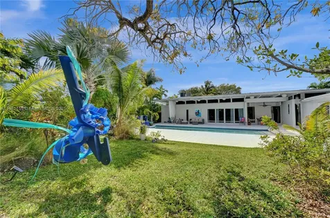 1139 Washington Street Hollywood FL 33019