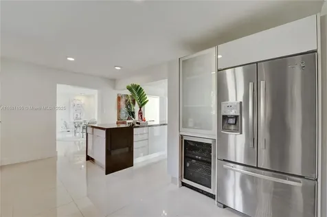 1139 Washington Street Hollywood FL 33019