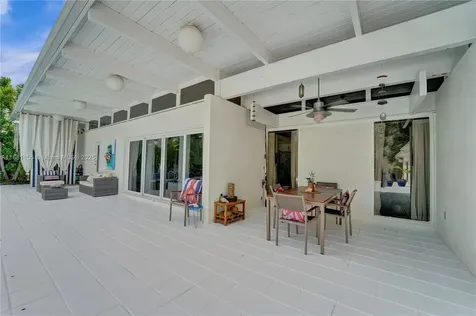 1139 Washington Street Hollywood FL 33019