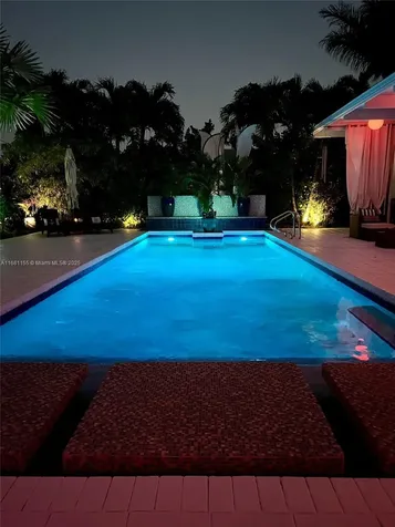 1139 Washington Street Hollywood FL 33019
