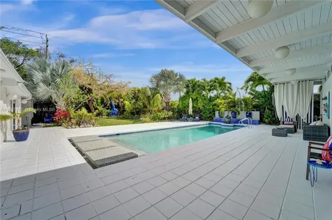 1139 Washington Street Hollywood FL 33019