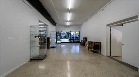 17 S Federal Highway Dania Beach FL 33004