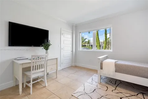 8851 Dickens Avenue Surfside FL 33154