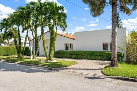 8851 Dickens Avenue Surfside FL 33154