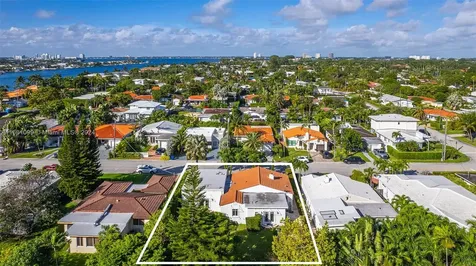 8851 Dickens Avenue Surfside FL 33154