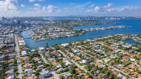 8851 Dickens Avenue Surfside FL 33154