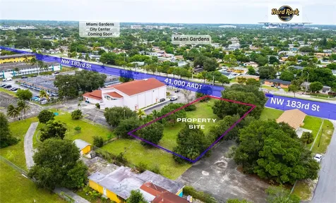 NW 183 Street & NW 19 Avenue Miami Gardens FL 33056