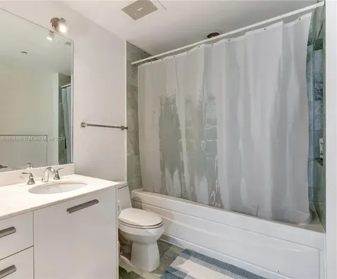 1060 Brickell Avenue Miami FL 33131