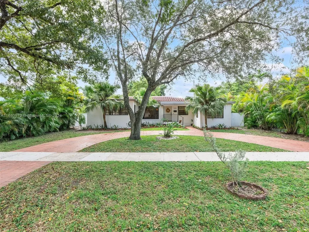 1250 Nightingale Avenue Miami Springs FL 33166